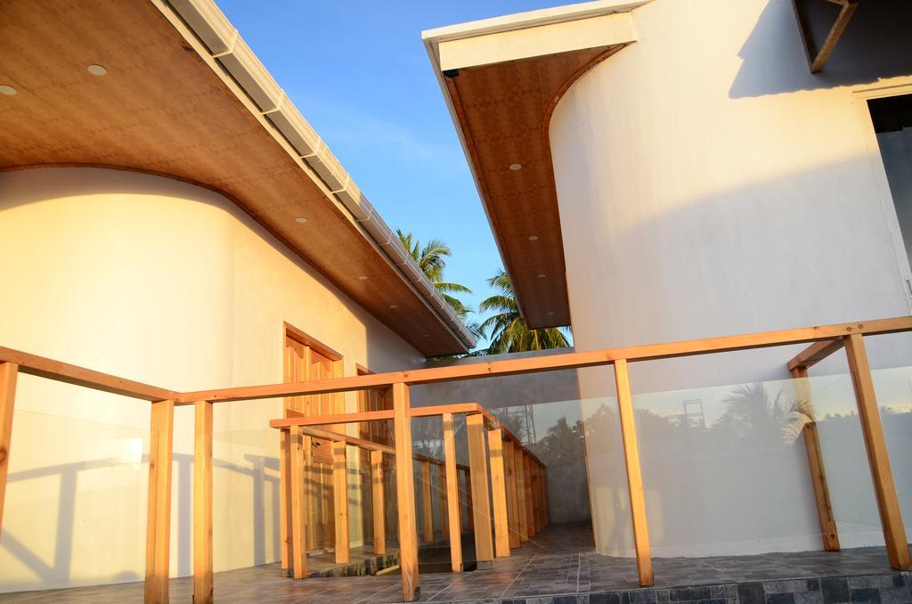 Water Breeze Hotel Maafushi Exterior foto